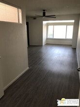 882 Village Square N in Palm Springs, CA - Building Photo - Building Photo