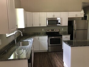 7721 Old Kings Rd in Jacksonville, FL - Building Photo - Building Photo