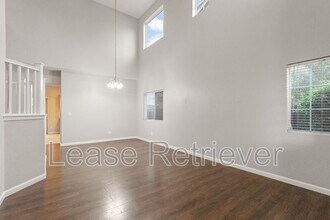 1943 Remembrance Ln in Tracy, CA - Building Photo - Building Photo