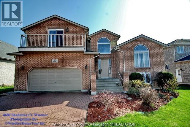 property at 4680 Shadetree Cres