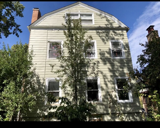 627 Library Pl in Evanston, IL - Foto de edificio - Building Photo