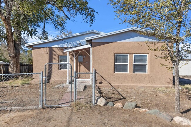 17 Jose I Garcia Rd in Belen, NM - Building Photo - Building Photo