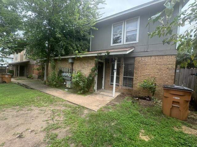 1210 Southport Dr, Unit B in Austin, TX - Foto de edificio - Building Photo