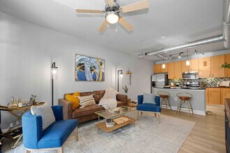 Mosaic South End Apartments in Charlotte, NC - Building Photo - Building Photo
