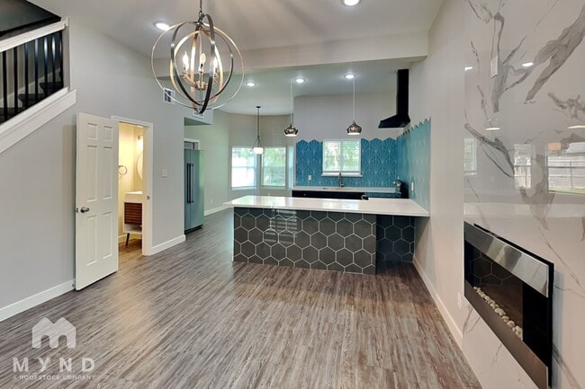 property at 1535 Stevenage Ln