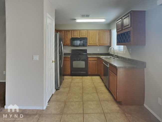 6746 E Pine Way in Florence, AZ - Building Photo - Building Photo