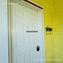 1397 Corley Ave in Beaumont, TX - Building Photo