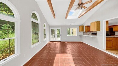 35 Highpoint Rd in Woodbury, CT - Building Photo - Building Photo