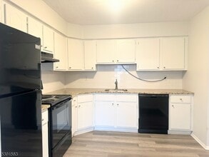 70 Farm Rd in Hillsborough Township, NJ - Building Photo - Building Photo