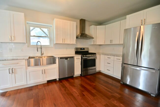 147 Lachenour Ave in Easton, PA - Building Photo - Building Photo