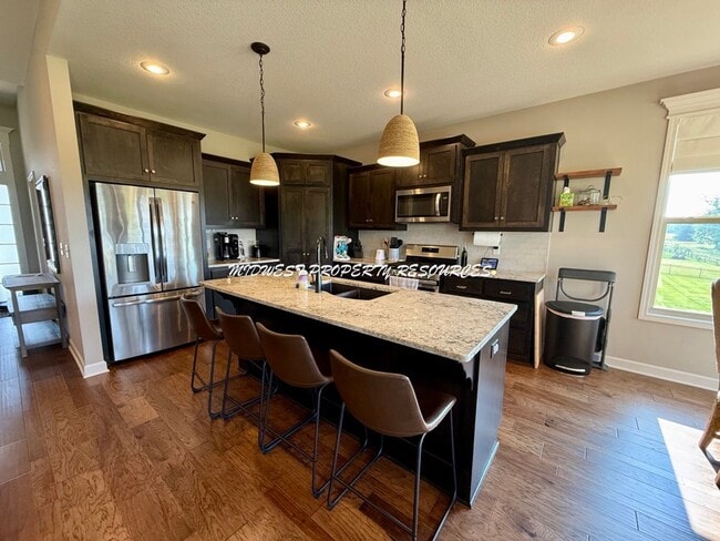 1828 NE Riley Dr in Lee's Summit, MO - Building Photo - Building Photo