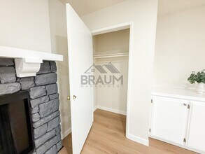 13347 Victory Blvd, Unit 107 in Los Angeles, CA - Building Photo - Building Photo