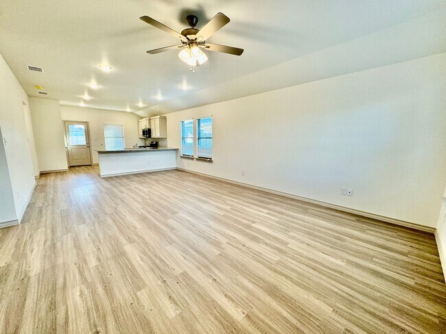 7206 26th St in Lubbock, TX - Building Photo - Building Photo