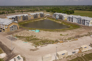 Parrish Oaks Apartments