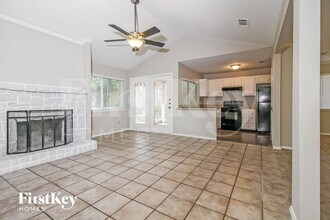 405 Lone Oak Cir in Euless, TX - Building Photo - Building Photo