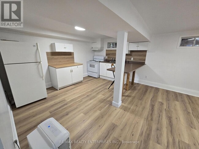 1224 Cramer St in Mississauga, ON - Building Photo - Building Photo