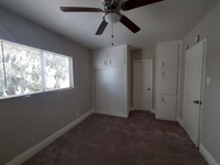 1131-1135 E. 4th St. in Long Beach, CA - Building Photo - Interior Photo