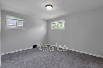 900 Racine Ave in Columbus, OH - Building Photo - Building Photo
