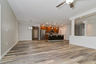 2111 Waseca Ln in Leesburg, FL - Building Photo - Building Photo