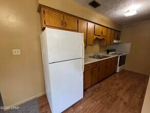 2719 E 8th St in Panama City, FL - Building Photo - Building Photo