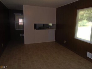 437 Lockridge Ln in Lawrenceville, GA - Building Photo - Building Photo