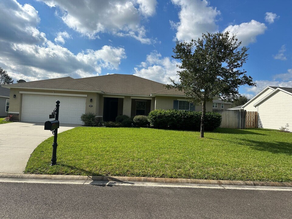 78071 Duckwood Trail in Yulee, FL - Building Photo