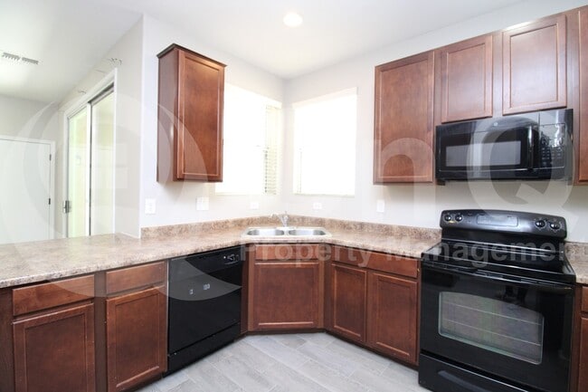 property at 947 S Utilis Dr