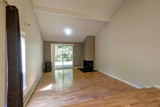 4155 145th Ave NE in Bellevue, WA - Building Photo - Building Photo