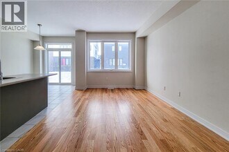 167 Keelson St. in Welland, ON - Building Photo - Building Photo