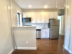 2254 5th Ave-Unit -14 in New York, NY - Building Photo - Building Photo