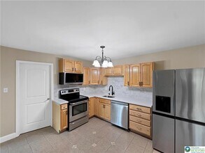 854 Lower Mountain Dr in Effort, PA - Building Photo - Building Photo