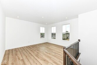 9312 Clarendon Dr in Fishers, IN - Building Photo - Building Photo