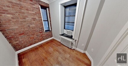 East 5th Street, Unit A1 in New York, NY - Foto de edificio - Building Photo