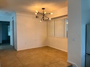 2012 Oxford Ln in Louisville, CO - Building Photo - Building Photo