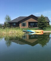 3029 River Lakes Dr in Whitefish, MT - Building Photo
