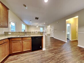 195 Meadow Wood Rd in Summerville, SC - Building Photo - Building Photo