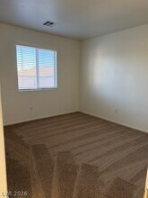 2660 Heathrow St in Las Vegas, NV - Building Photo - Building Photo