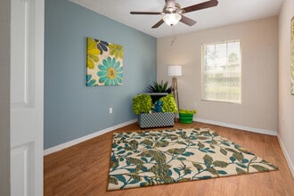 Kendall Ridge Apartment Homes in Bradenton, FL - Foto de edificio - Building Photo