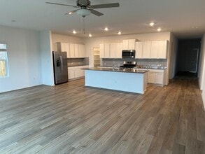 1212 Mallow Rd in Leander, TX - Building Photo - Building Photo