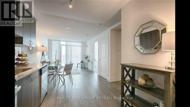 1215 Bayly St in Pickering, ON - Building Photo - Building Photo