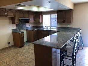 1203 W Cheyenne Dr in Chandler, AZ - Building Photo - Building Photo