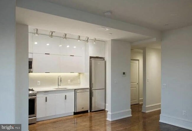 501 Seward Square SE