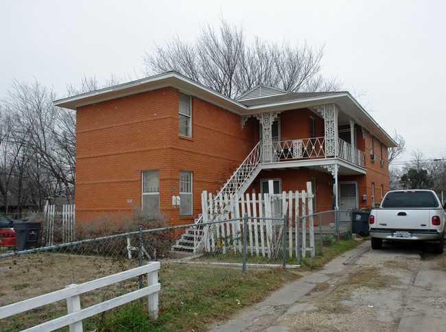 1918 S Beckley Ave in Dallas, TX - Building Photo - Building Photo