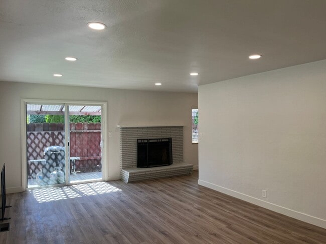 701 Monroe St in Reno, NV - Building Photo - Building Photo