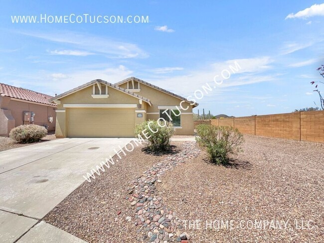 7622 W August Moon Pl in Tucson, AZ - Building Photo - Building Photo