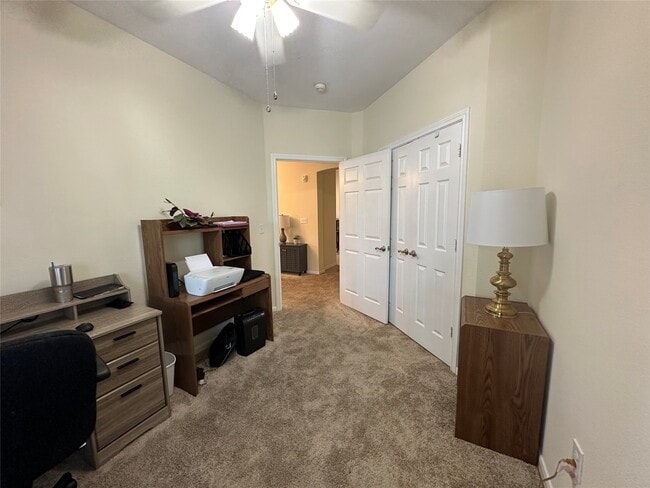 property at 2815 Kings Crossing Dr