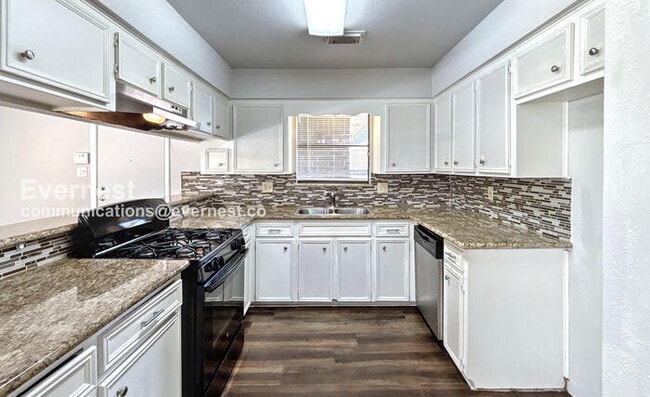 18710 Clover Glen Ln in Houston, TX - Building Photo - Building Photo