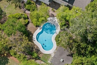 5704 Woodside Ave in Myrtle Beach, SC - Building Photo - Building Photo