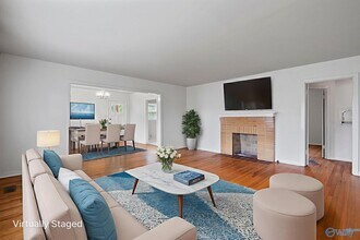2305 Andrew Jackson Way NE in Huntsville, AL - Building Photo - Building Photo