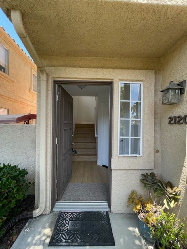 21203 Gladiolos Way in Lake Forest, CA - Building Photo - Building Photo